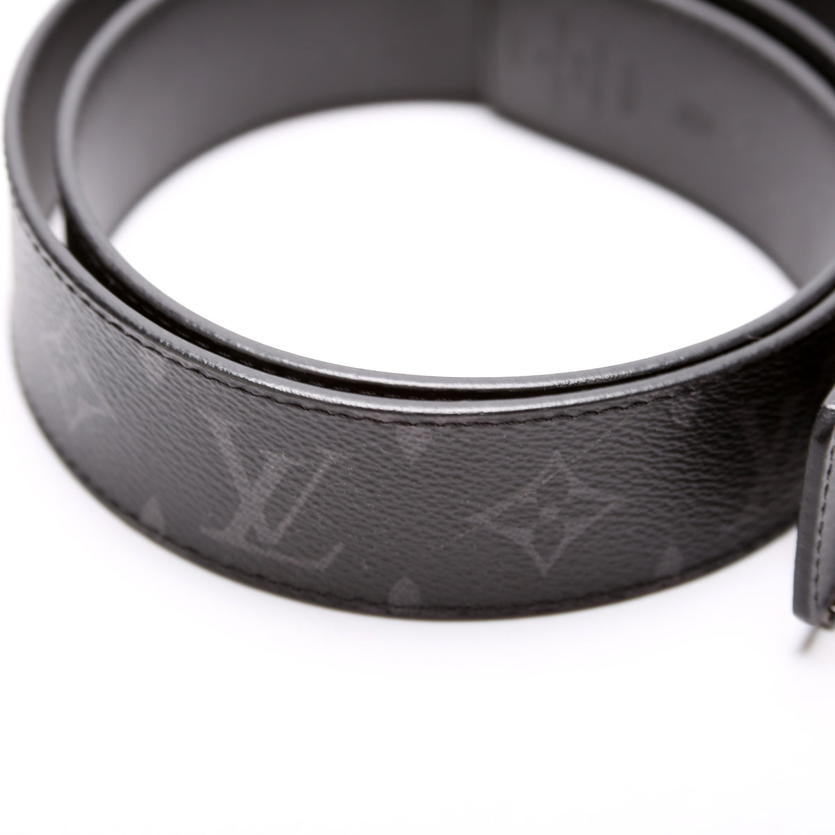 Louis Vuitton ブラックレザーバングル Louis Vuitton ブラックレザーバングル - メルカリ