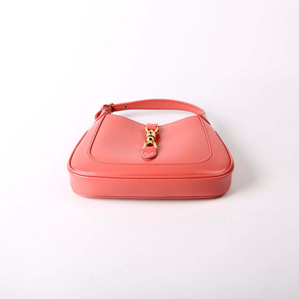 637091 Jackie 1961 Mini Hobo Leather Coral