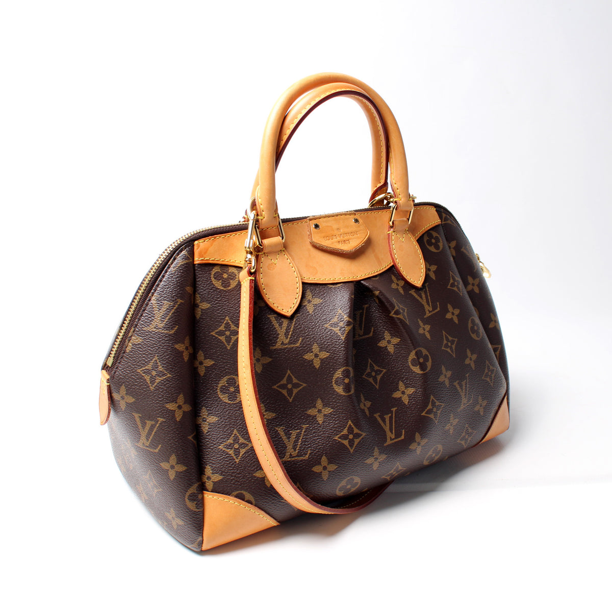 M50168 Louis Vuitton 2015 Monogram Vernis Montaigne MM -Black