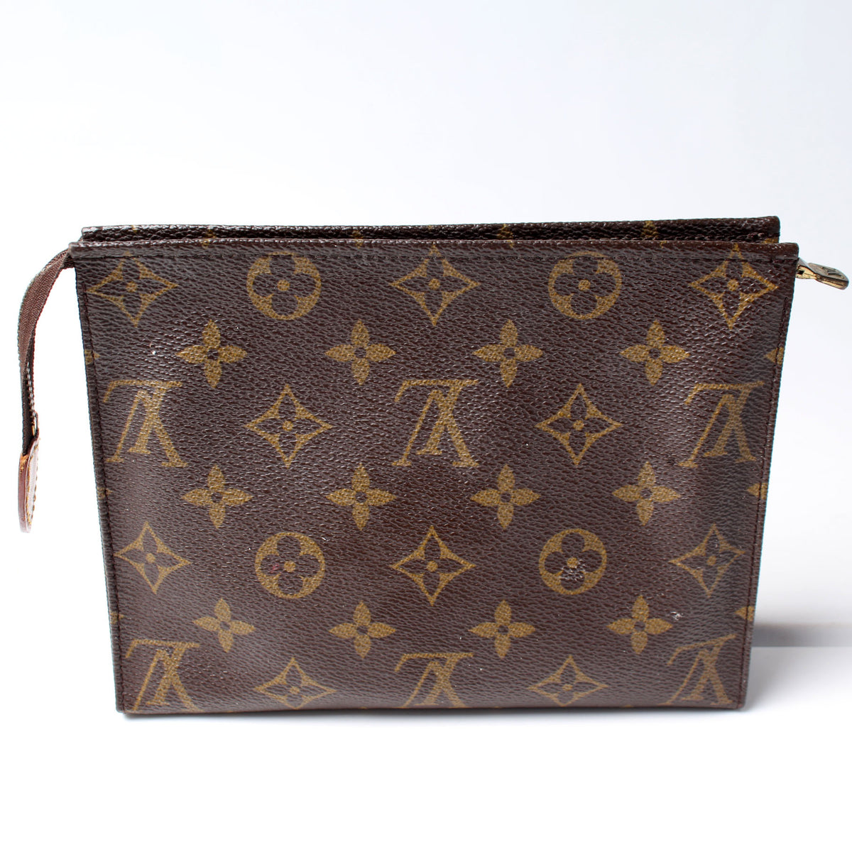 Used LOUIS VUITTON Monogram Toiletry Pouch 19