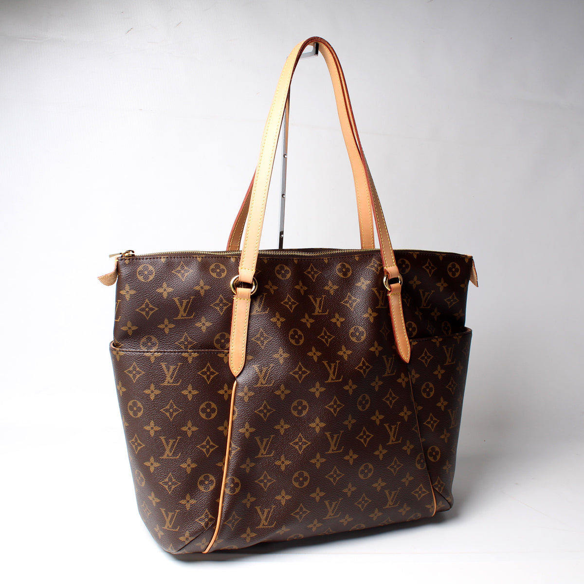 Louis Vuitton Vintage Brown Monogram Totally MM Tote Bag, Best Price and  Reviews