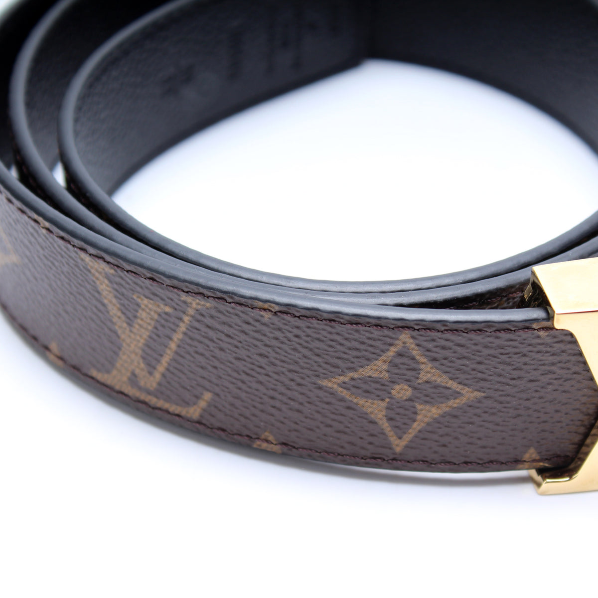 Initiales leather belt Louis Vuitton Beige size 80 cm in Leather