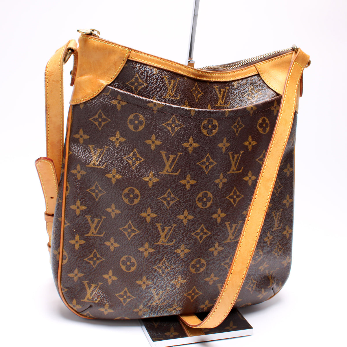 Pre-Owned Louis Vuitton Monogram Odeon MM