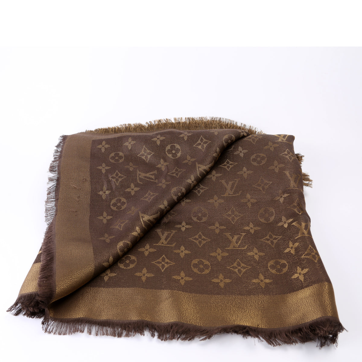 Louis Vuitton Shine Shawl vs Gucci Monogram Shawl! Wear and Tear