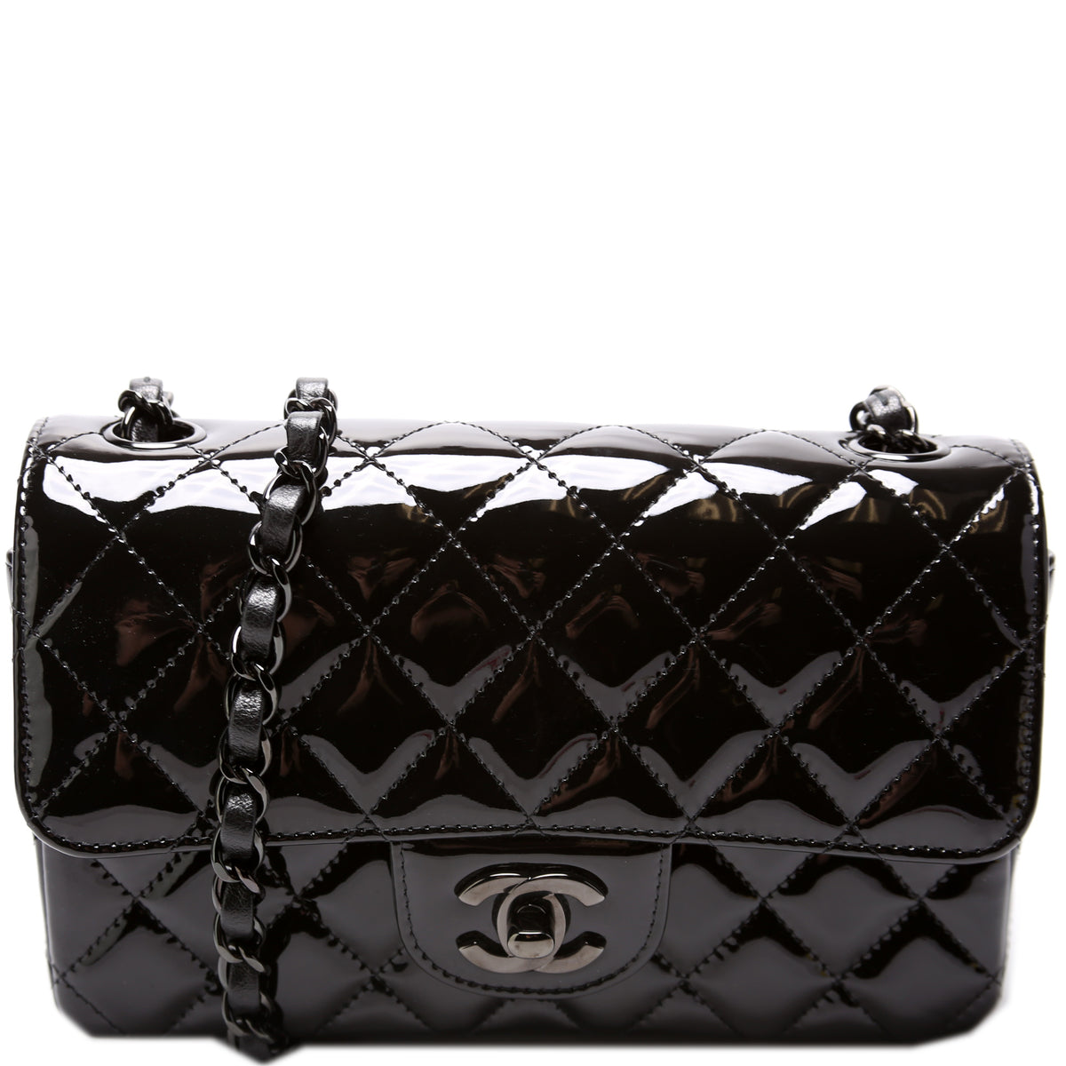 367 Chanel Classic Flap Bags Stock Photos, High-Res Pictures, and