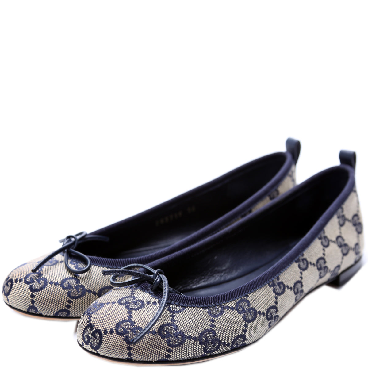 Gucci monogram hot sale ballet flats