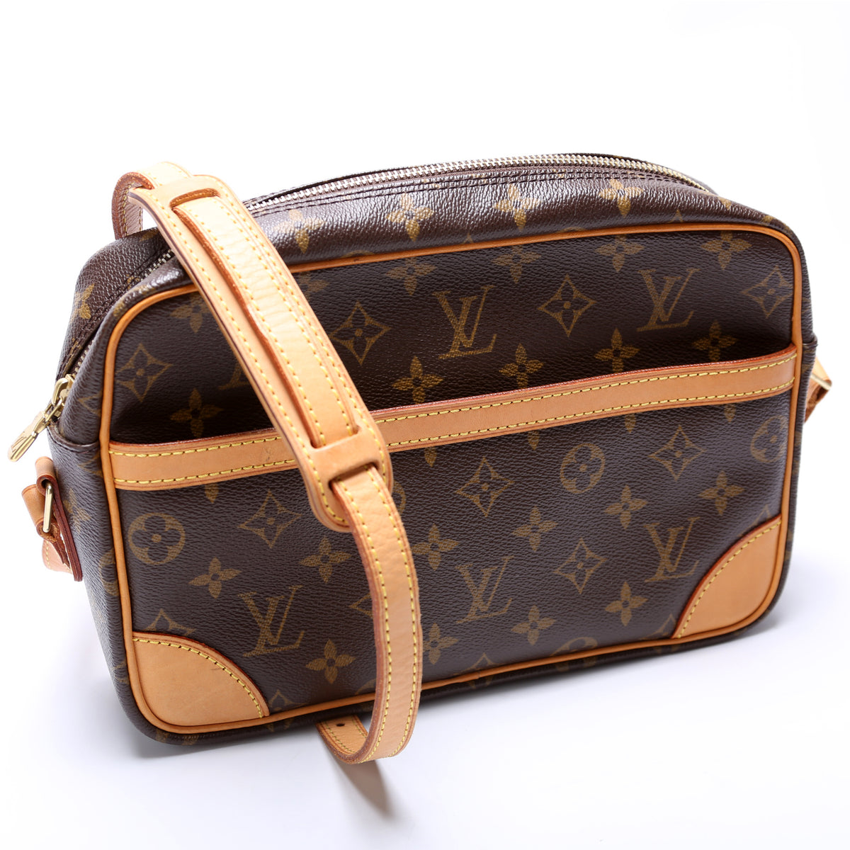 Louis Vuitton Pre-Owned Brown Monogram Trocadero 27 Canvas Crossbody Bag, Best Price and Reviews