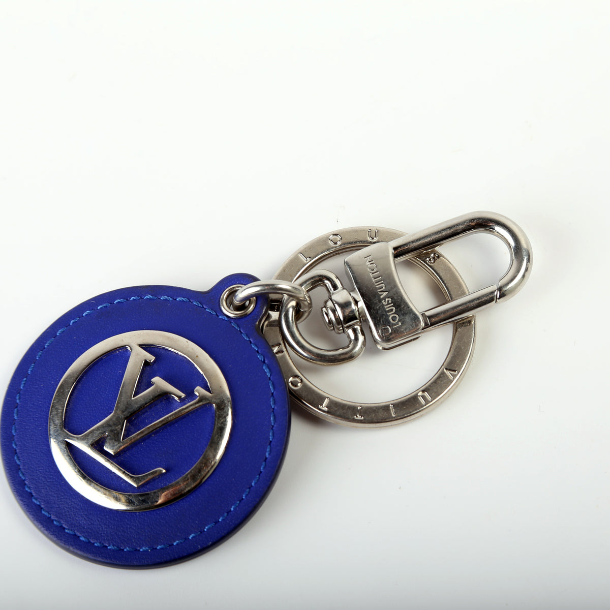 LV Padded Leather Circle Key Holder – Keeks Designer Handbags