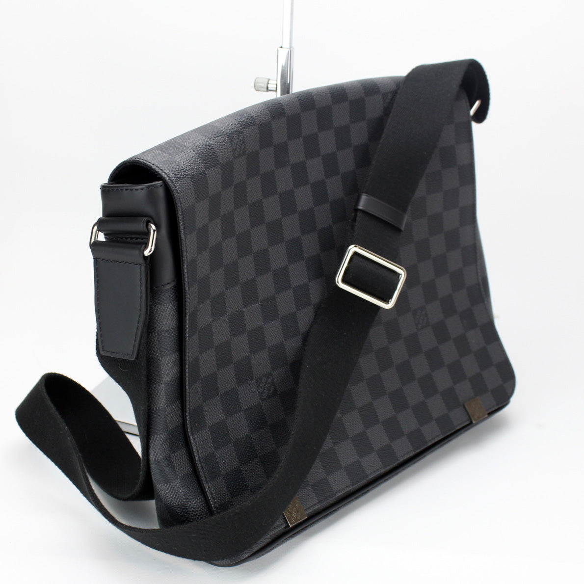 District MM Damier Graphite – Keeks Designer Handbags