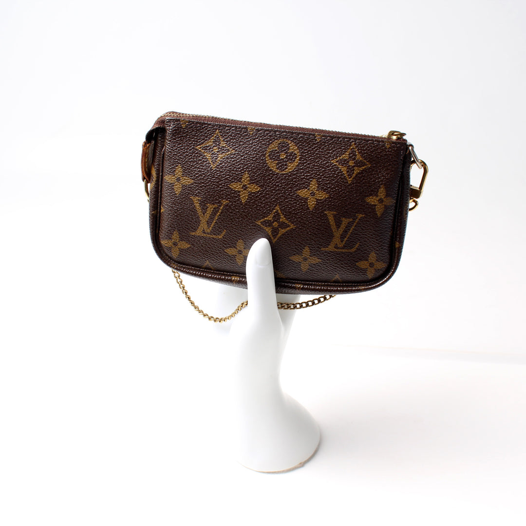 【希少】 LOUIS VUITTON LV Monogram Pochette Accessoires Louis Vuitton Monogram Pochette Accessoires Pouch M58009 | eBay