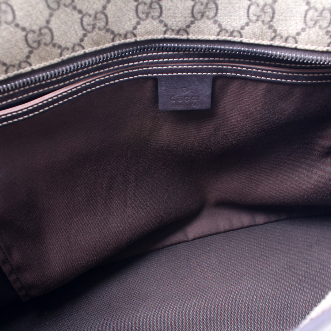 211137 GG Supreme Medium Zip Tote