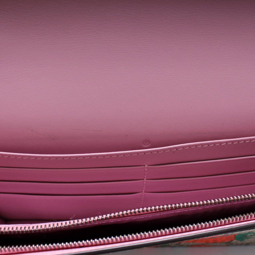 573848 GG Strawberry Chain Wallet