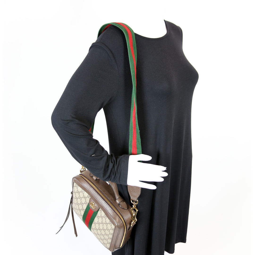 正規品！GUCCI  2way バック GUCCI】グッチ『シェリーライン 2WAYトートバッグ』630923 メンズ 2WAY