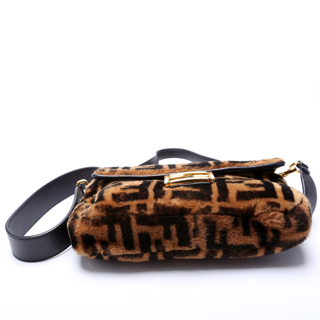 8BR600 Baguette FF Shearling