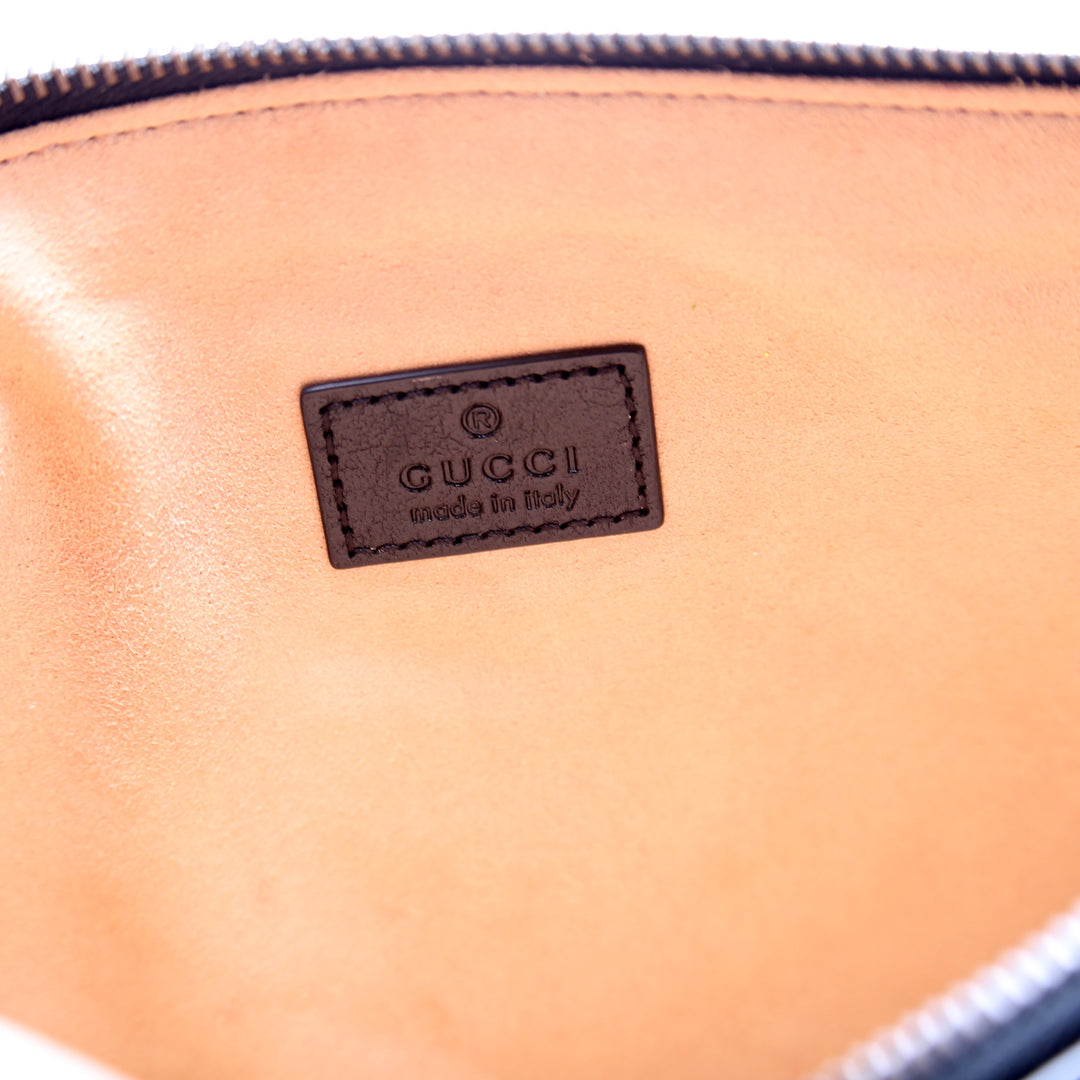 GG Marmont Leather Heart Pouch 525541