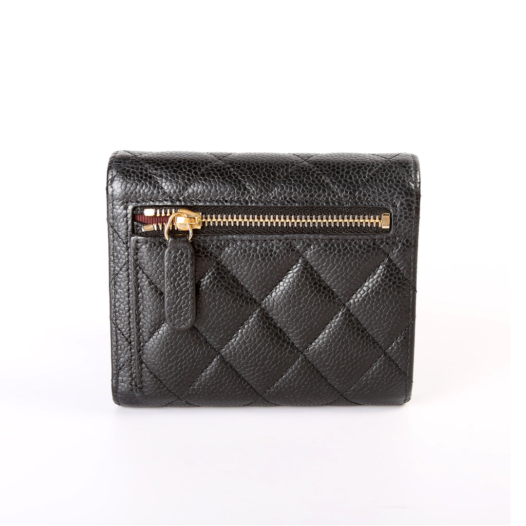 Classic Compact Flap Wallet Caviar 24m