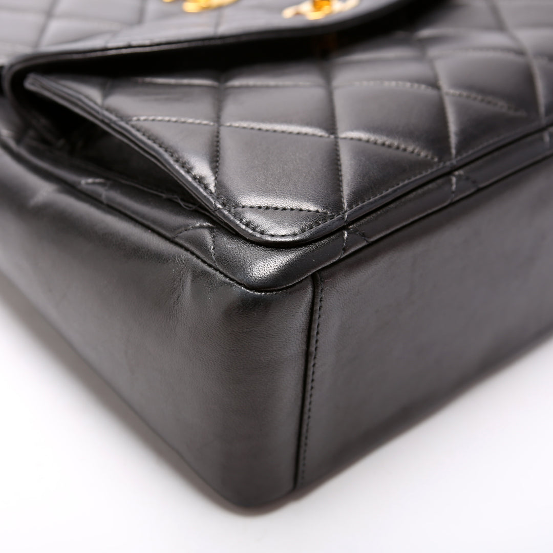 Double Turnlock Vintage Shoulder Lambskin