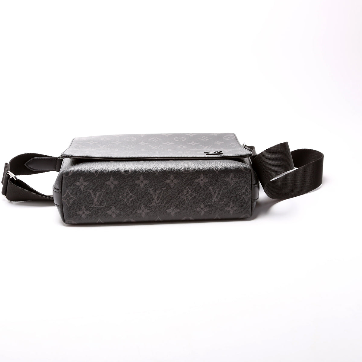 District PM Monogram Eclipse NV3
