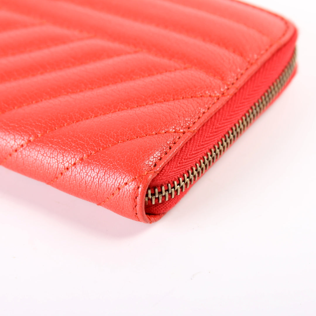 CC Diagonal Quilted Goatskin Zip Around Wallet Red