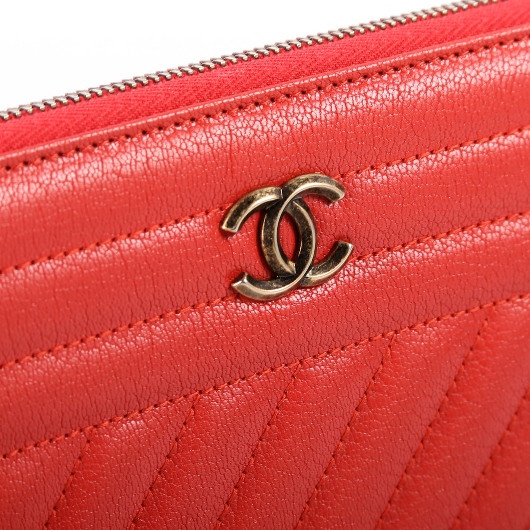 CC Diagonal Quilted Goatskin Zip Around Wallet Red