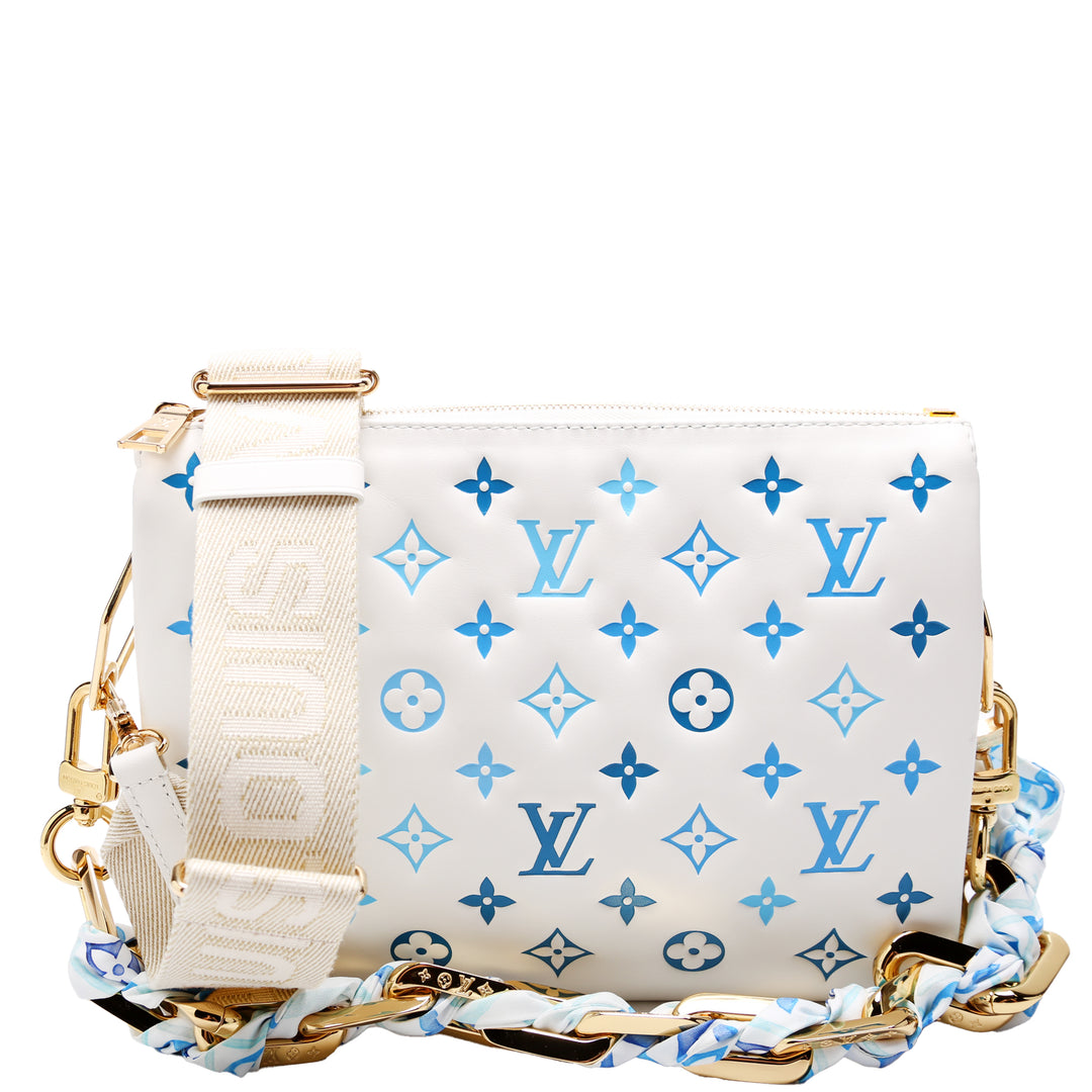 LOUIS VUITTON ビーチオル 青と白 Coussin PM NV By The Pool White/Blue