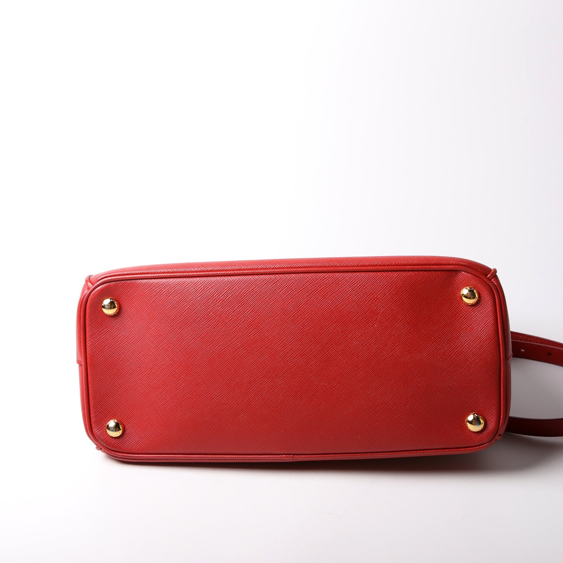 Saffiano Galleria Medium Red