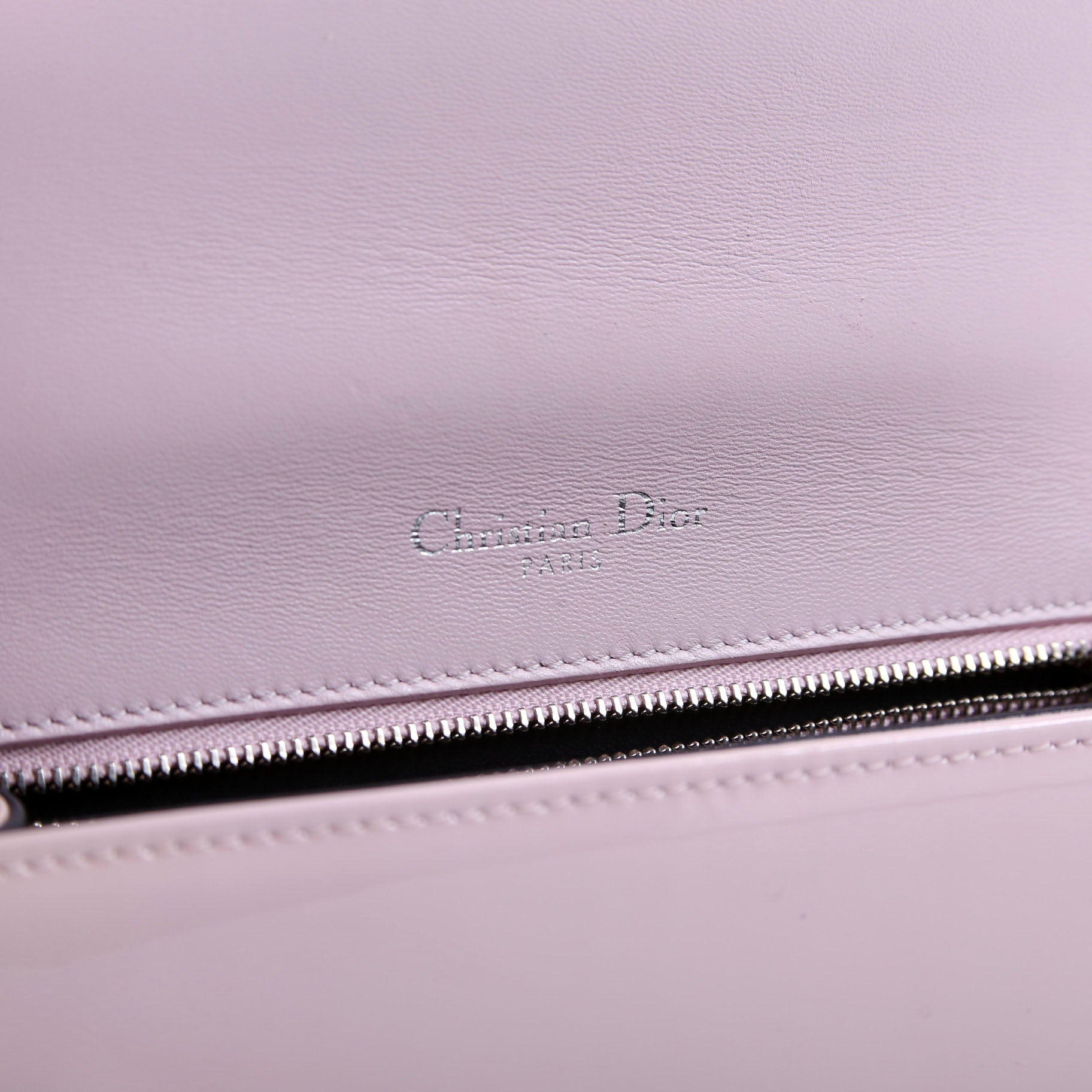 Diorama Patent Micro-Cannage Pink