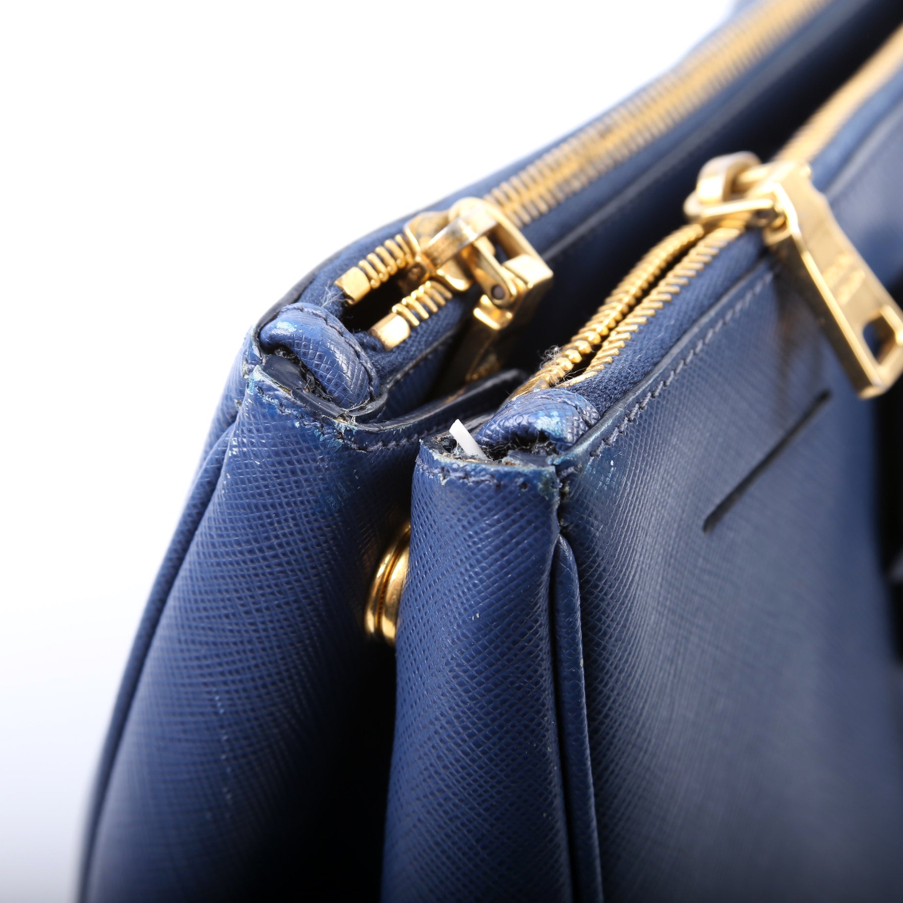 Saffiano Galleria Medium Blue