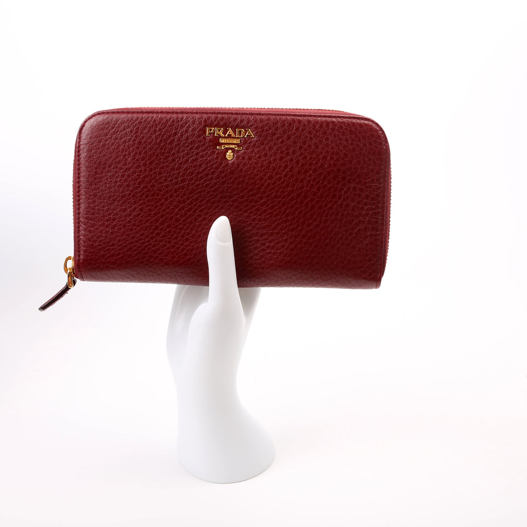 Vitello Daino Continental Zip Around Wallet Red