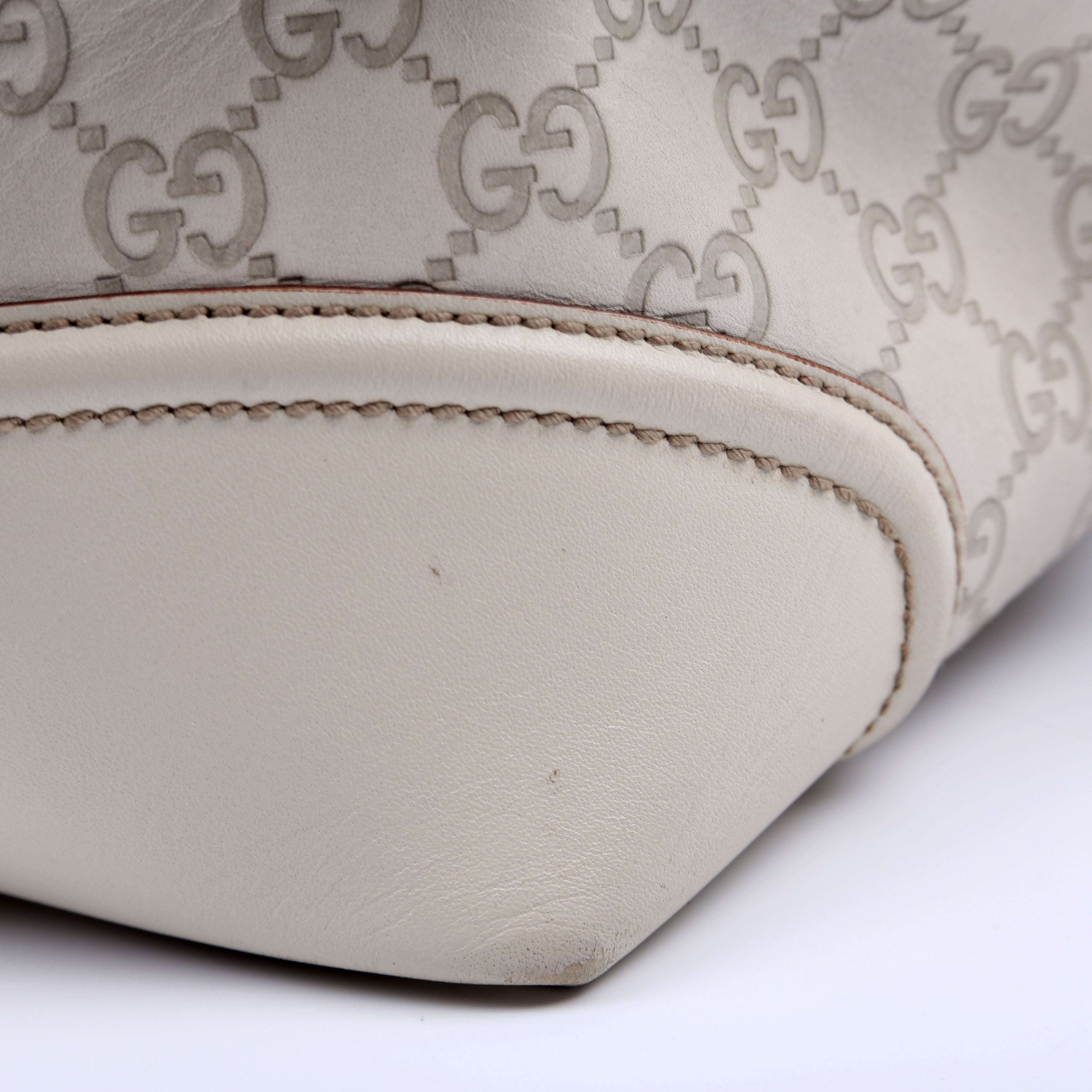 GG Treasure Boston Bag White