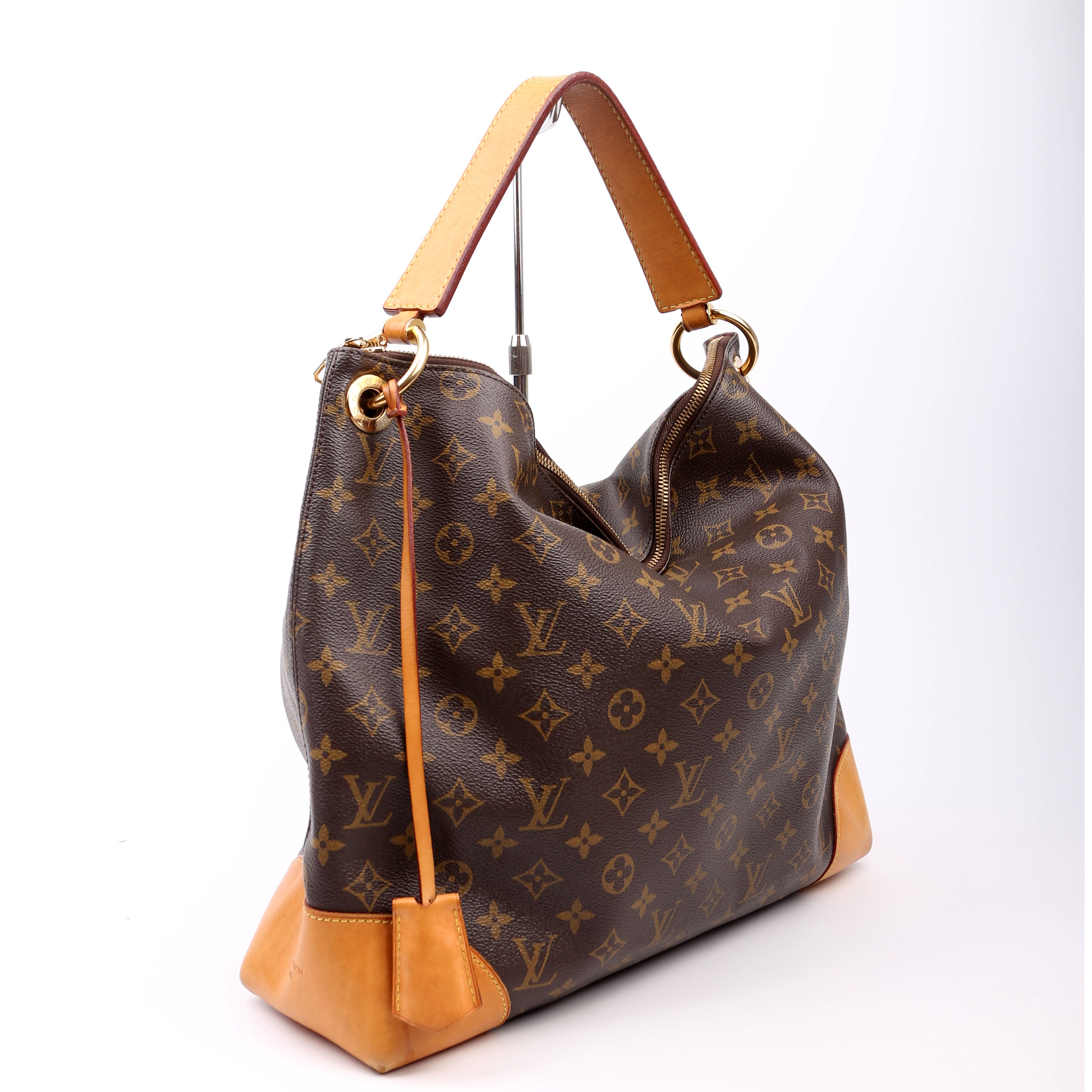 Berri MM Monogram
