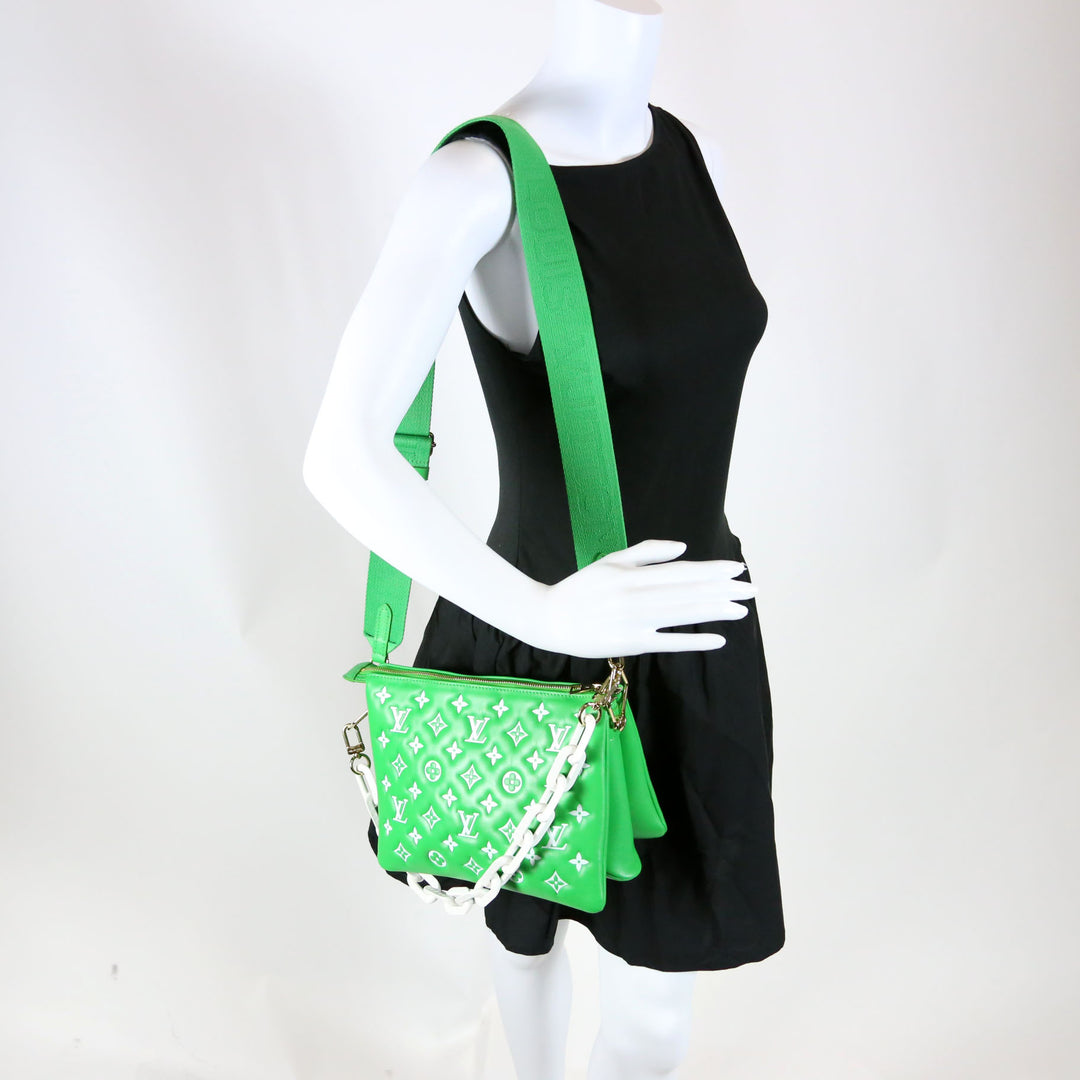 koji様Louis Vuitton グリーン ショルダー Coussin PM LV Match Lambskin Monogram Green/White