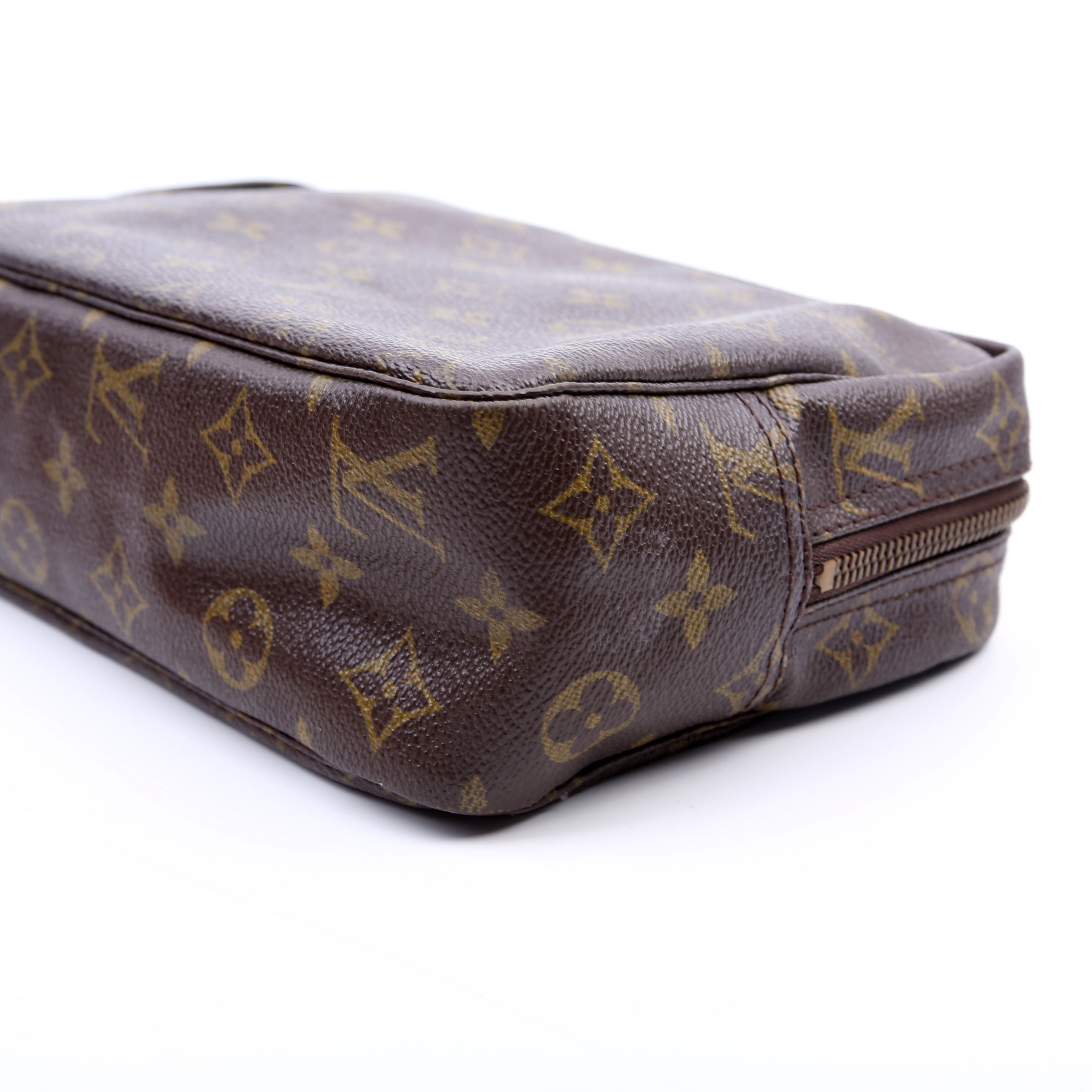 Trousse Toilette 28 Monogram