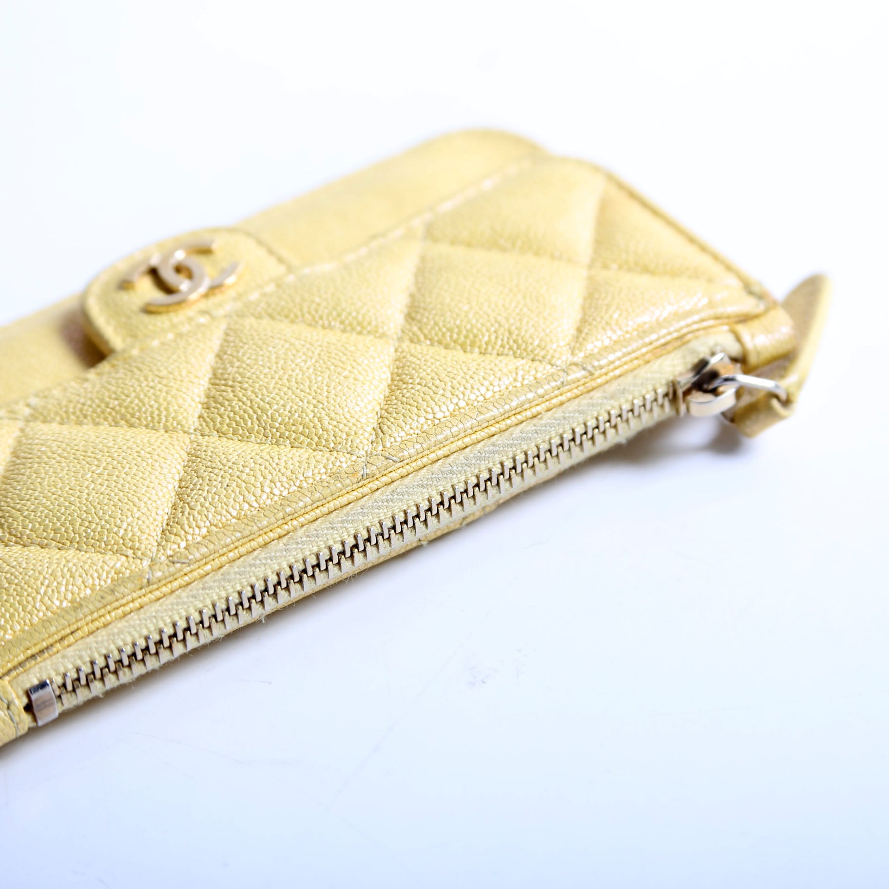 CC Flap Zip Card Holder Caviar RFID Yellow