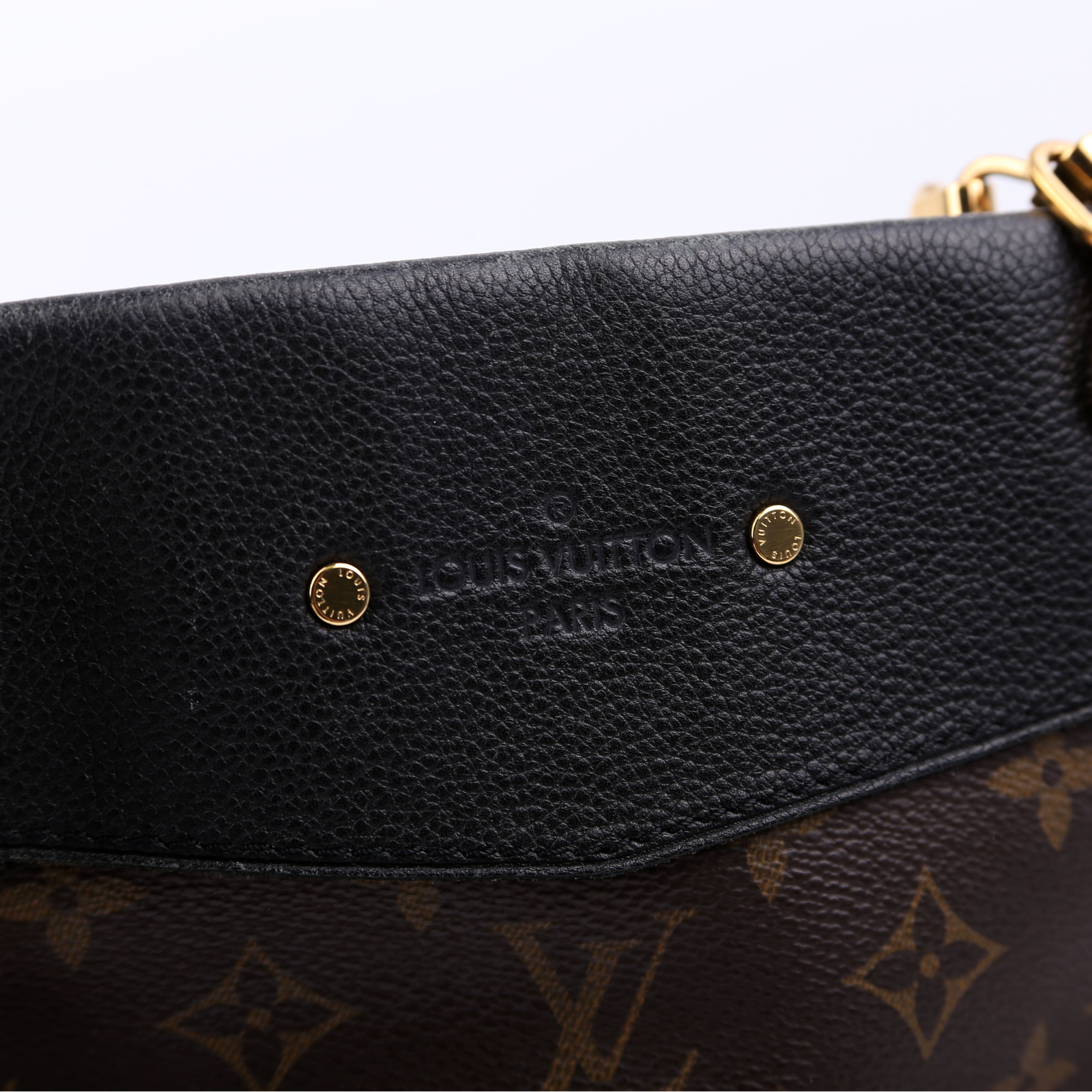 Pallas Shopper Monogram