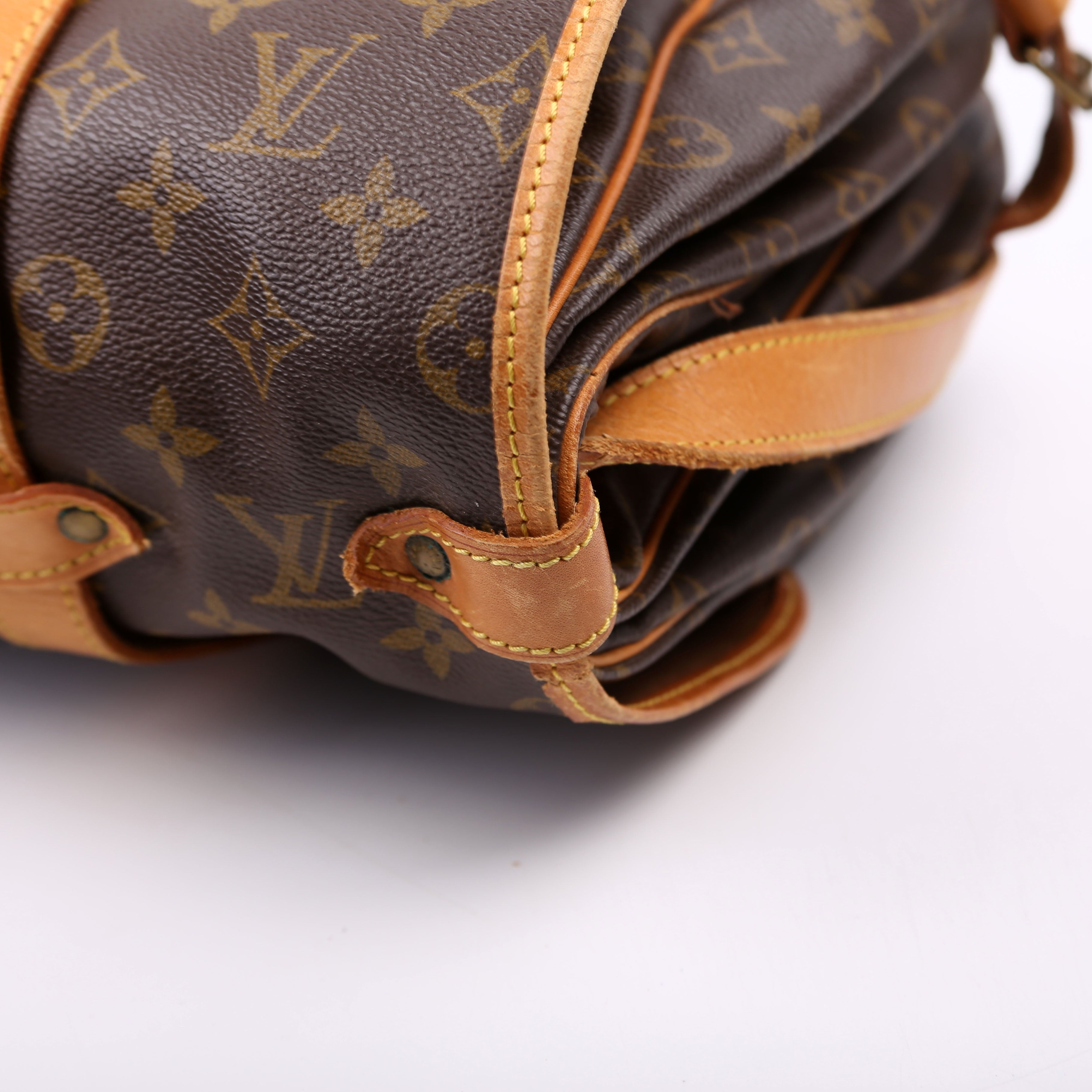 Saumur 43 Monogram