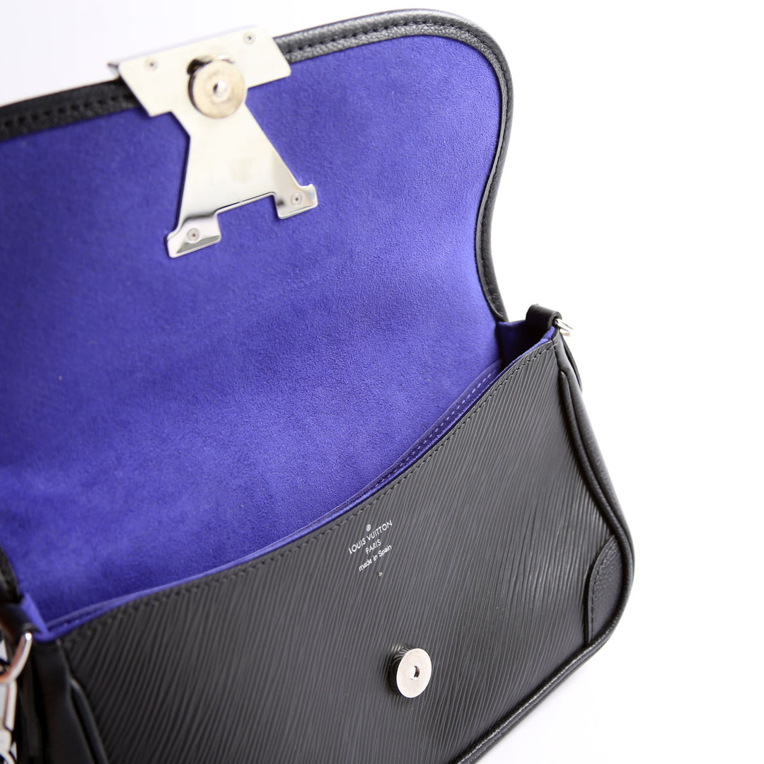 Buci Crossbody Epi Black