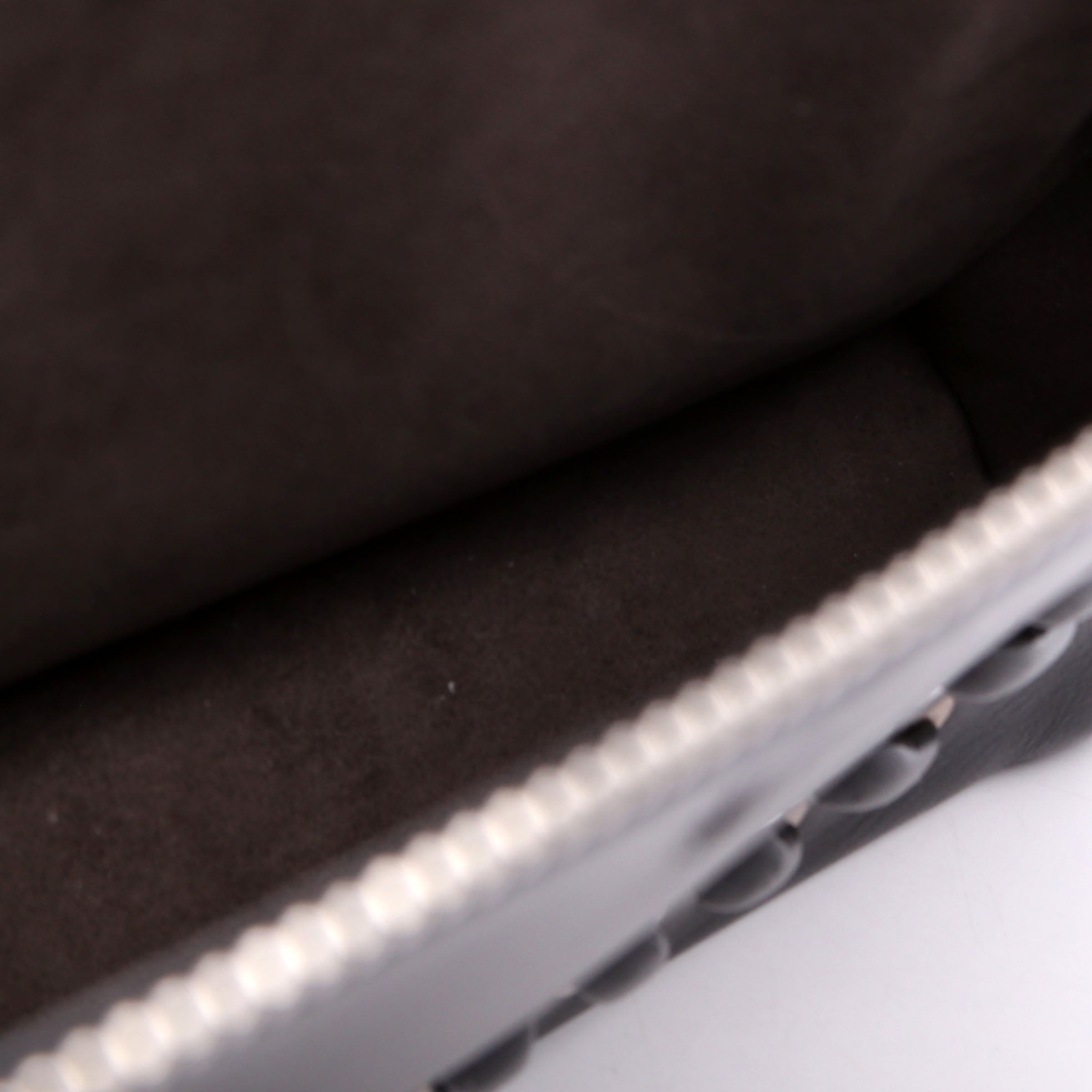 8BN293 Dotcom Whipstitch Medium
