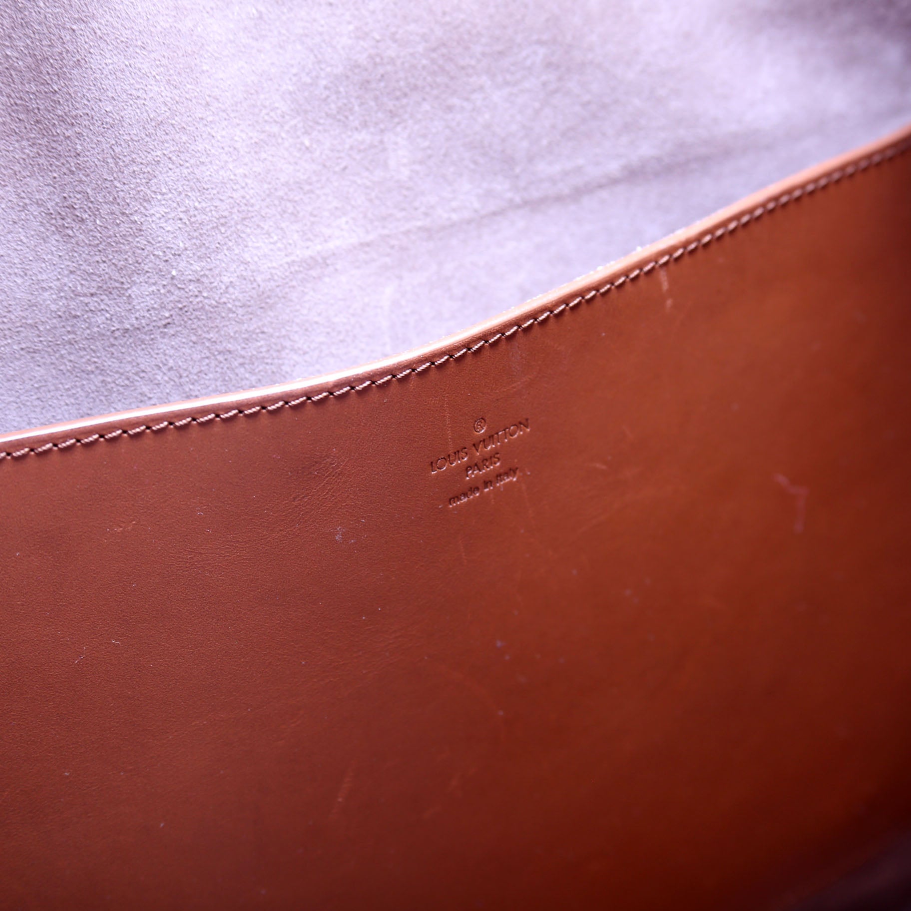 Nomade V Serigraph Tote Calfskin Brown