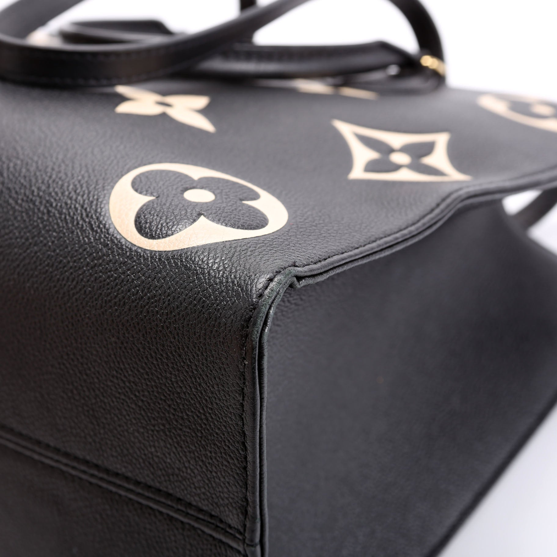 ONTHEGO MM Bicolor Empreinte Black/Cream