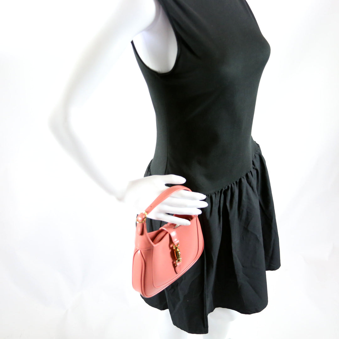 637091 Jackie 1961 Mini Hobo Leather Coral