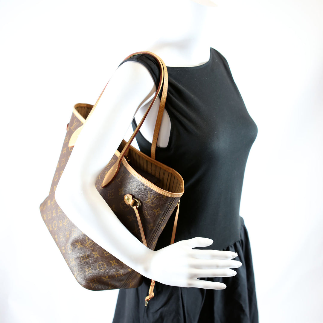 Neverfull With Wallet MM Monogram Beige