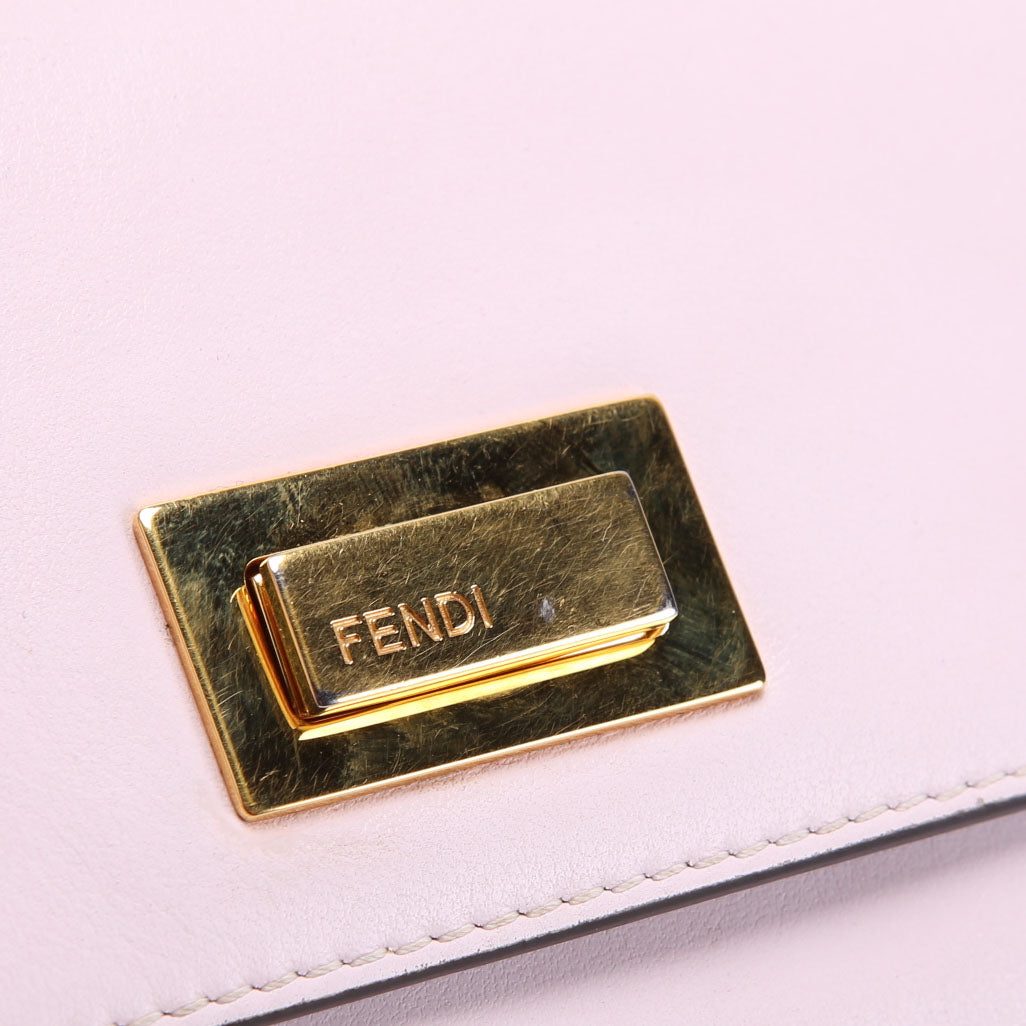 8M0377 Peekaboo Continental Wallet Pink