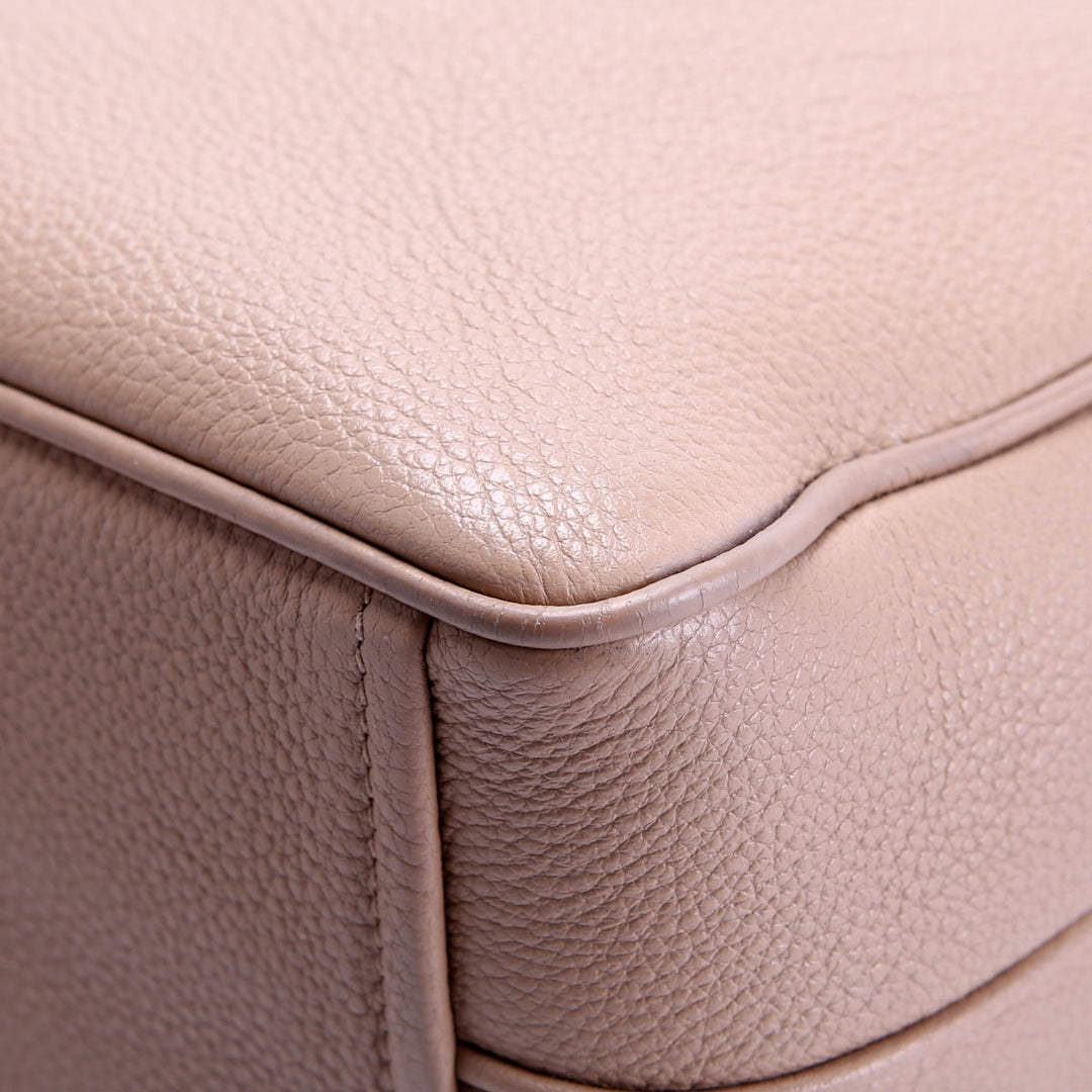 1BH079 Vitello Phenix Camera Bag Beige