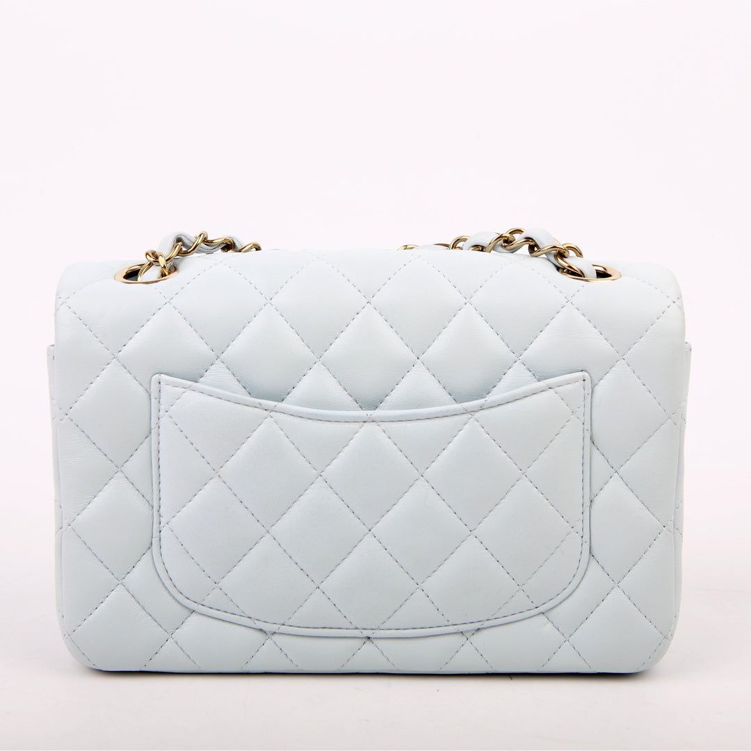 CHANEL ホワイトリボン　　100m Classic Flap Mini Rectangle Lambskin RFID Blue