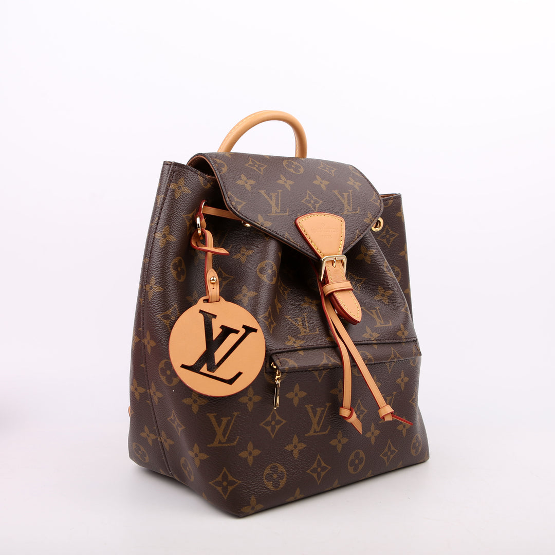 LOUIS VUITTON Montsouris PM Natural Monogram