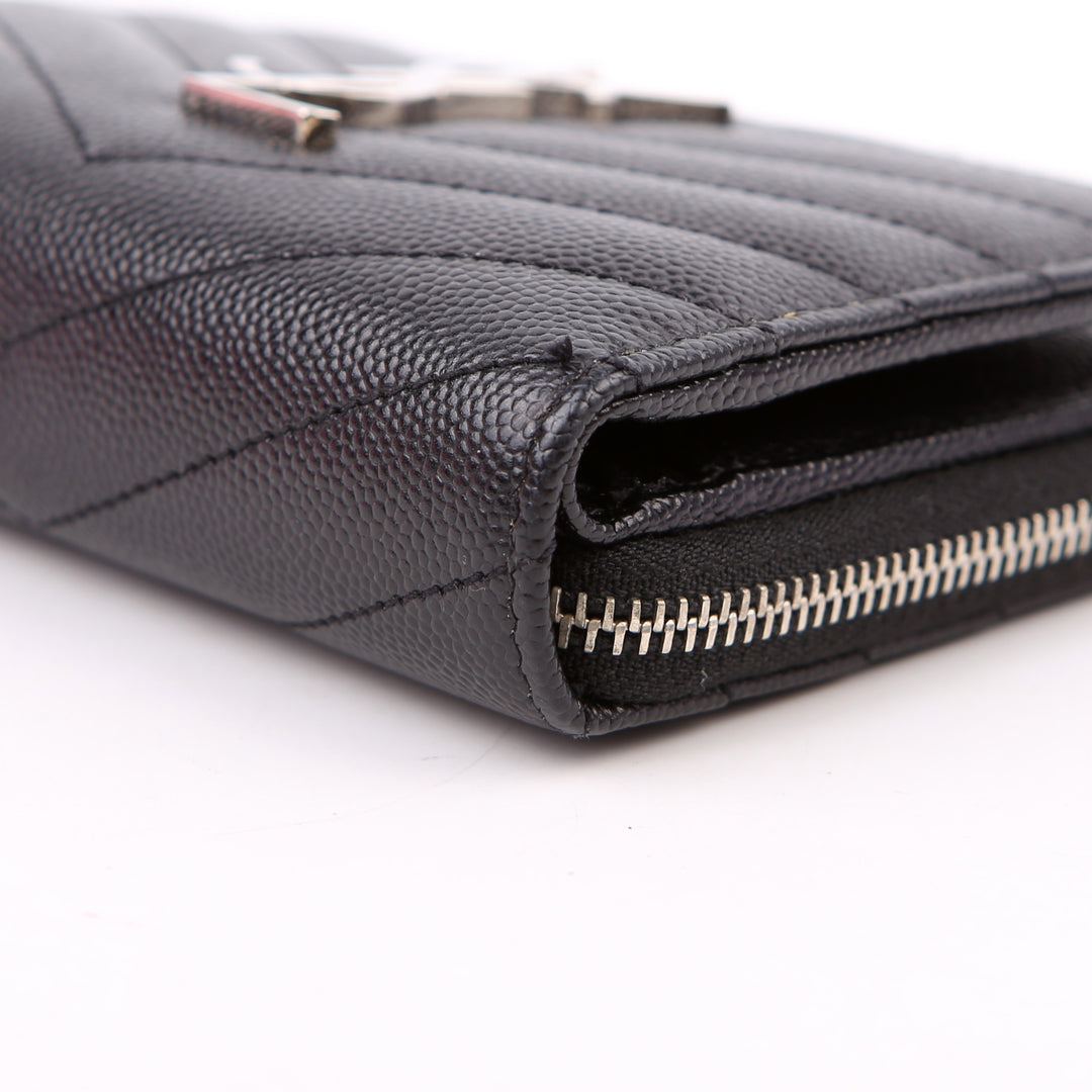 403723 Cassandre Grain De Poudre Compact Zip Around Wallet Black