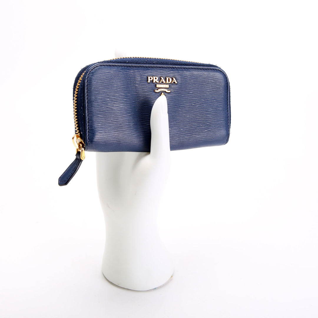 Vitello Move Zip Around Key Holder Blue