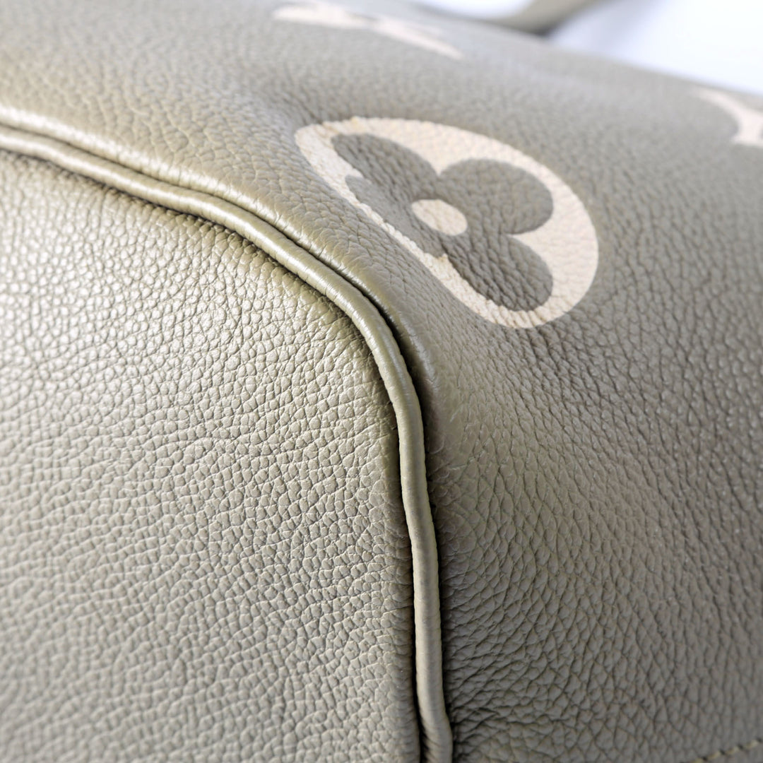 Neverfull with Wallet MM Bicolor Empreinte Green