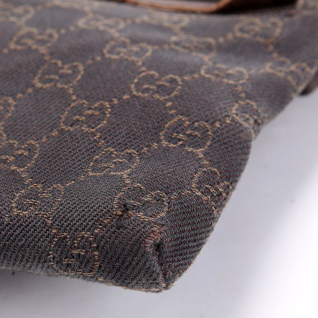 美品 GUCCI GG Canvas Waist Bag Body Bag GG Canvas Waist Bag